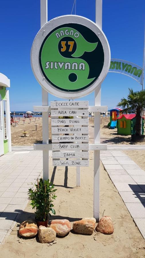 Hotel Morri Bellaria-Igea Marina Bagian luar foto
